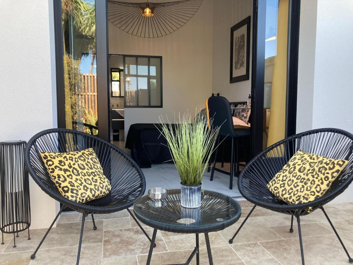 Hotel Particulier - Les Lodges Du Bassin D'Arcachon- Petit-Dejeuner Sur Demande- Prestations Haut De Gamme 居让梅斯特拉 外观 照片